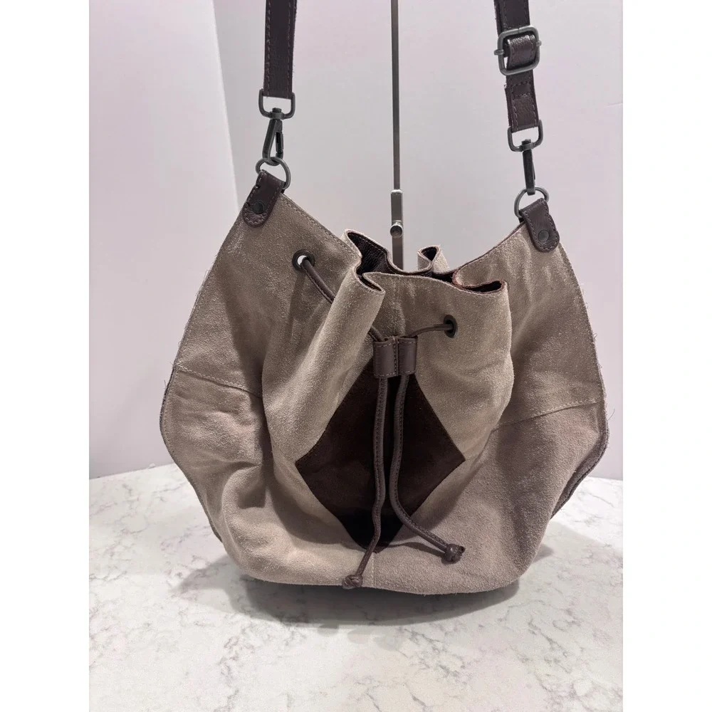 Free People New Tovey Suede Bucket Bag‎ Light Dark Chocolate Brown Purse